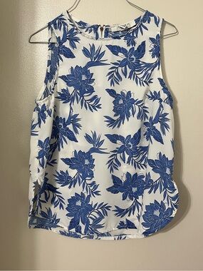 Forever 21 | Blue and White Floral Blouse Tank Top